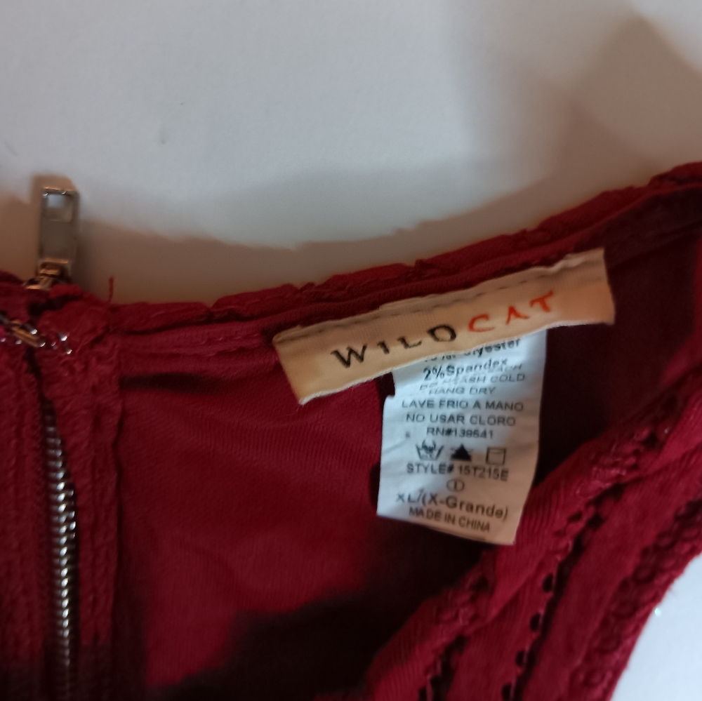 Crop Top - Picture 5 of 5